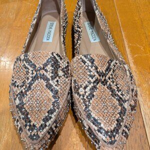 Steve Madden women's Feather Loafer Flats in a snakeskin print with stud embelli